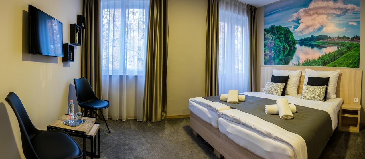 Erzsebet Szallo Csongrád Exteriör bild
