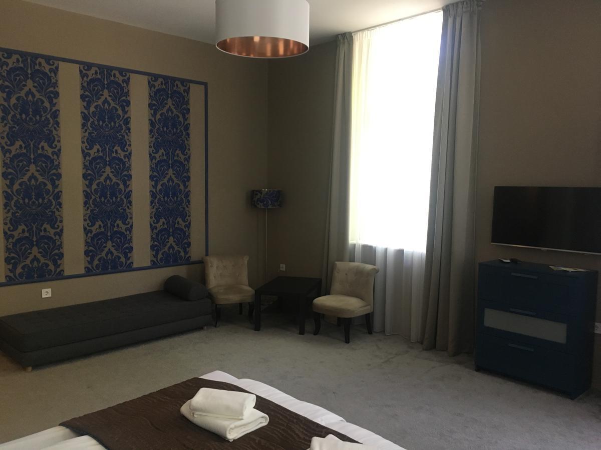 Erzsebet Szallo Csongrád Exteriör bild